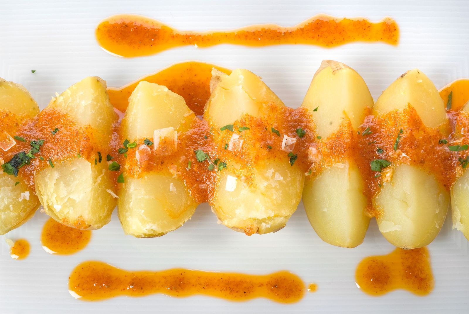 Patatas asadas con mojo picón