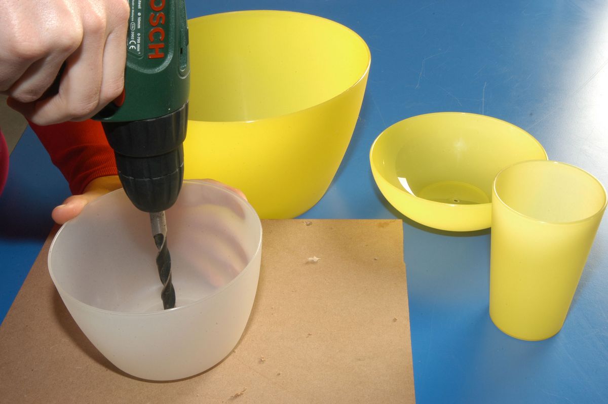 Lámpara de plástico paso 1