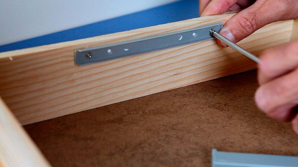 Iluminación automática de cajones paso 5