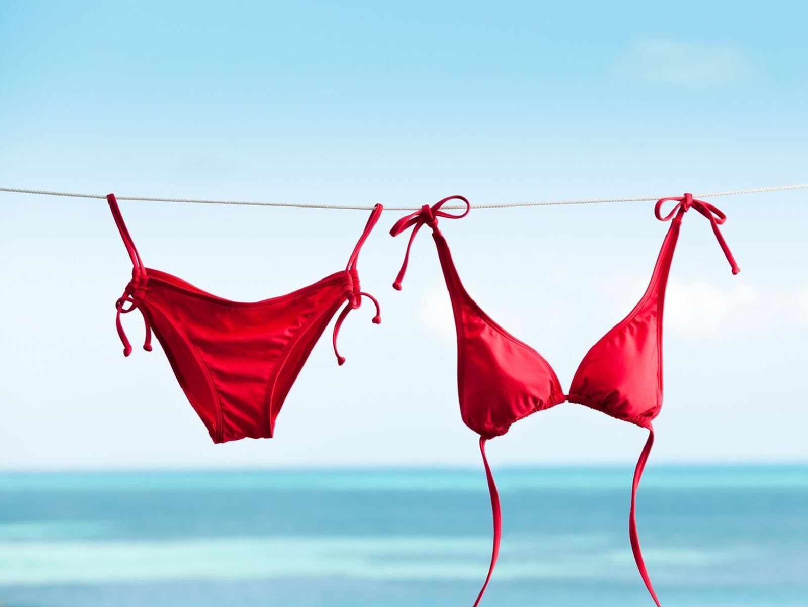 Puedes comprar las dos partes del bikini de diferente talla, según tus necesidades