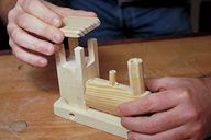 Cómo hacer un tren de madera paso 10