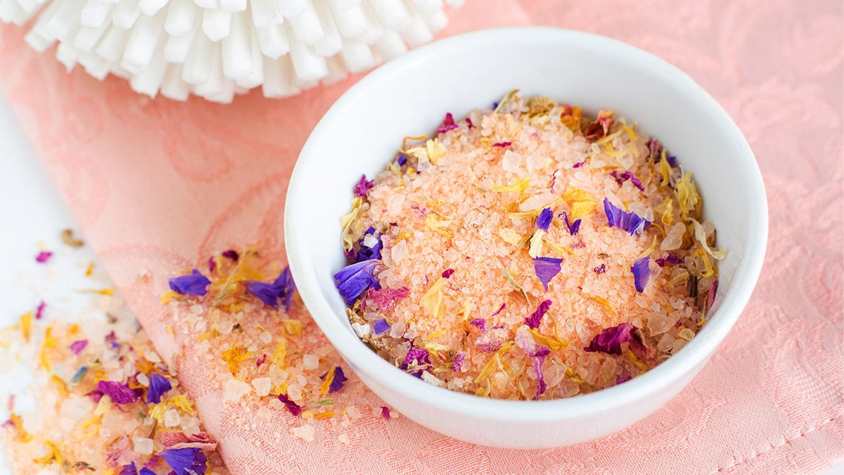 belleza sales bano florales de rosas para pies cansados