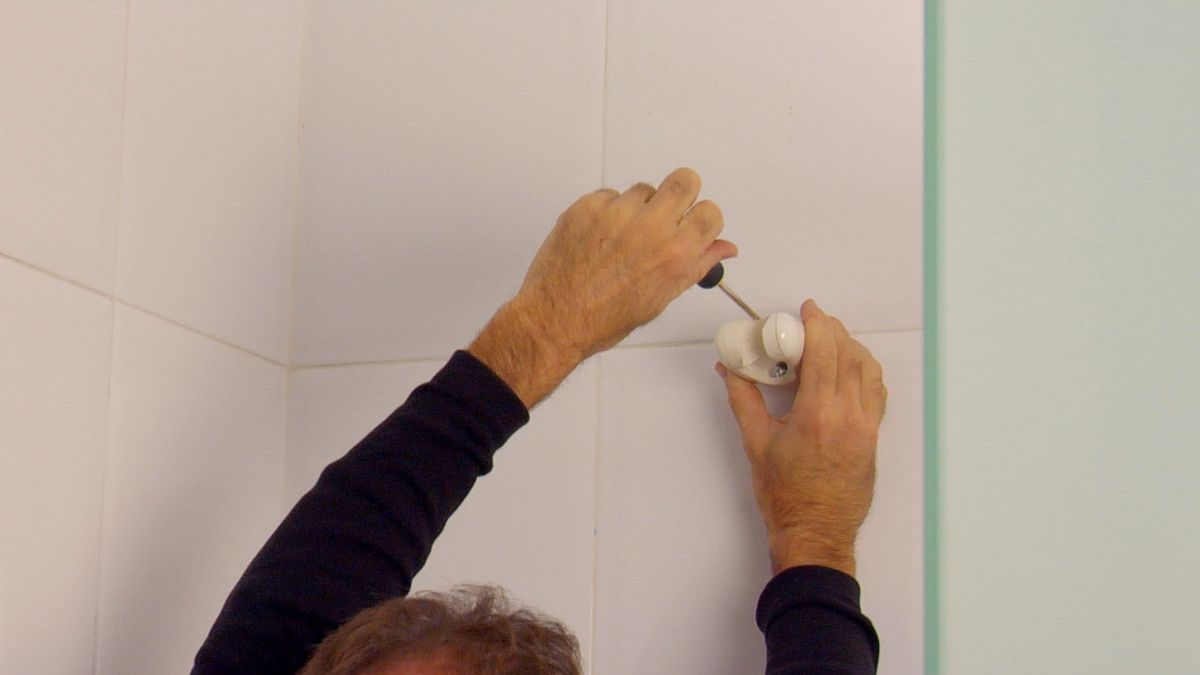 Colocar un brazo de ducha paso 1