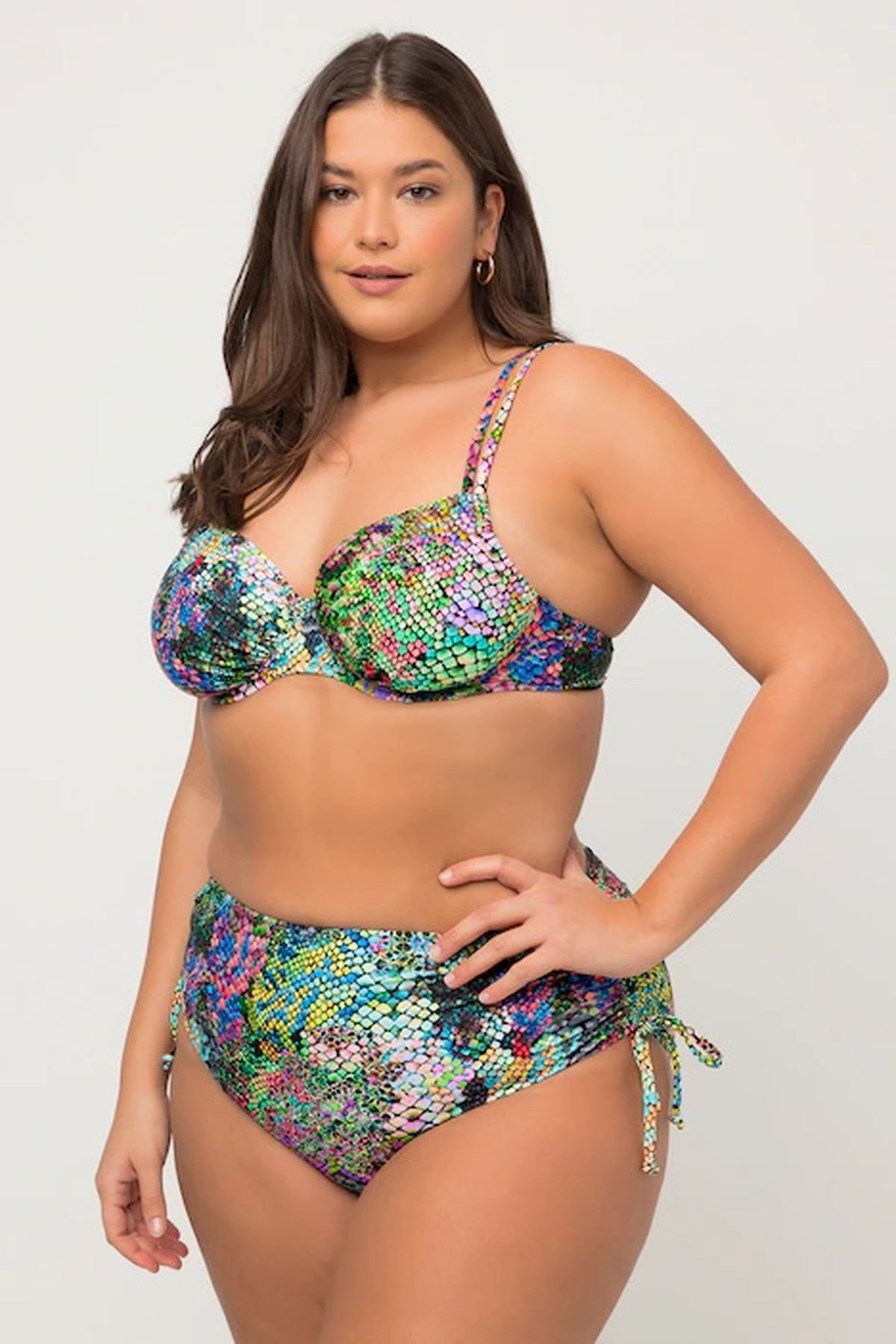 Bikini estampado piel de serpiente de Ulla Popken