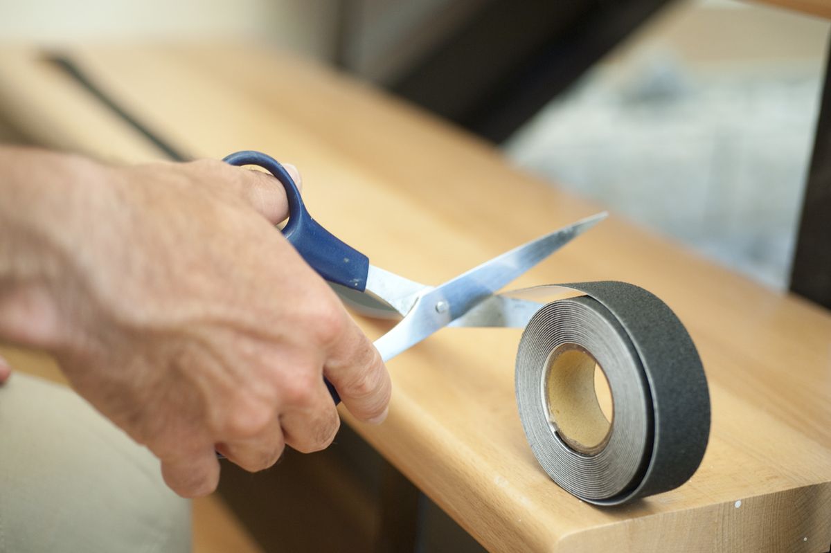 brico2 658 antideslizante escaleras paso 7