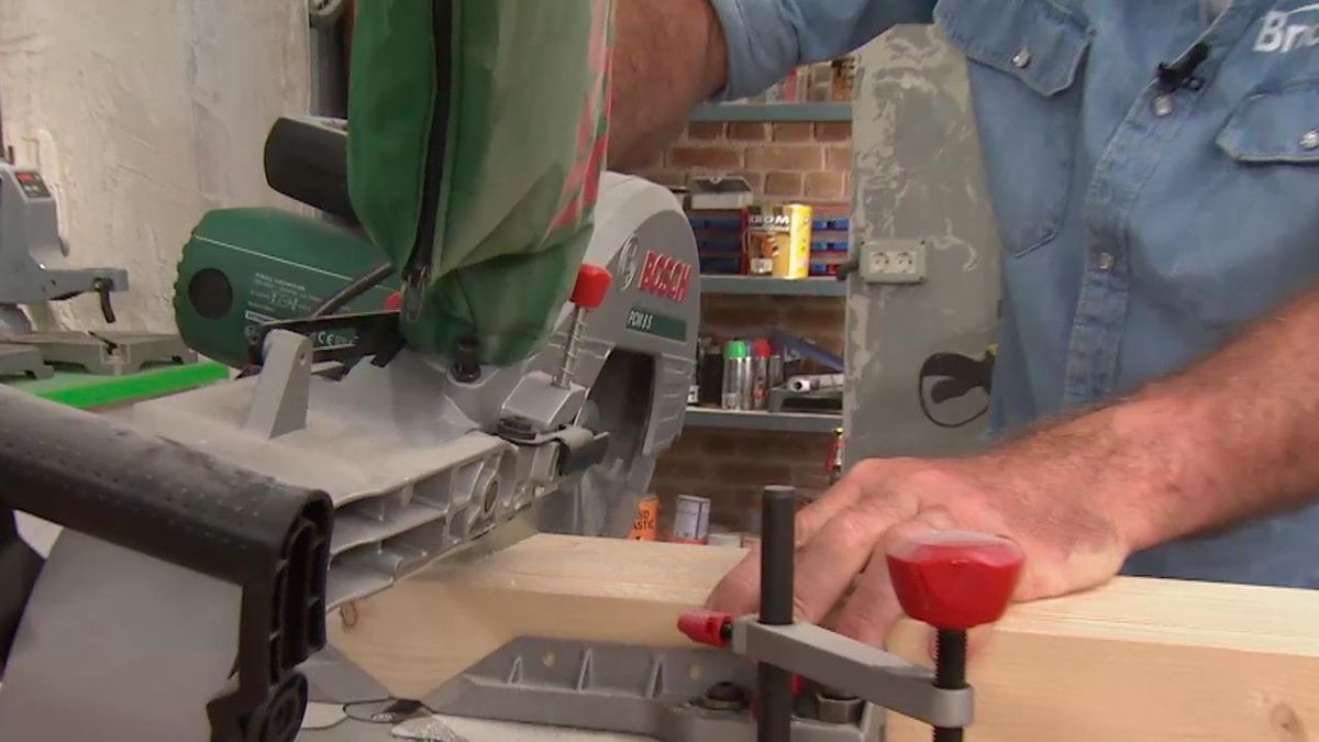 Como hacer un perchero de pie de madera paso 1