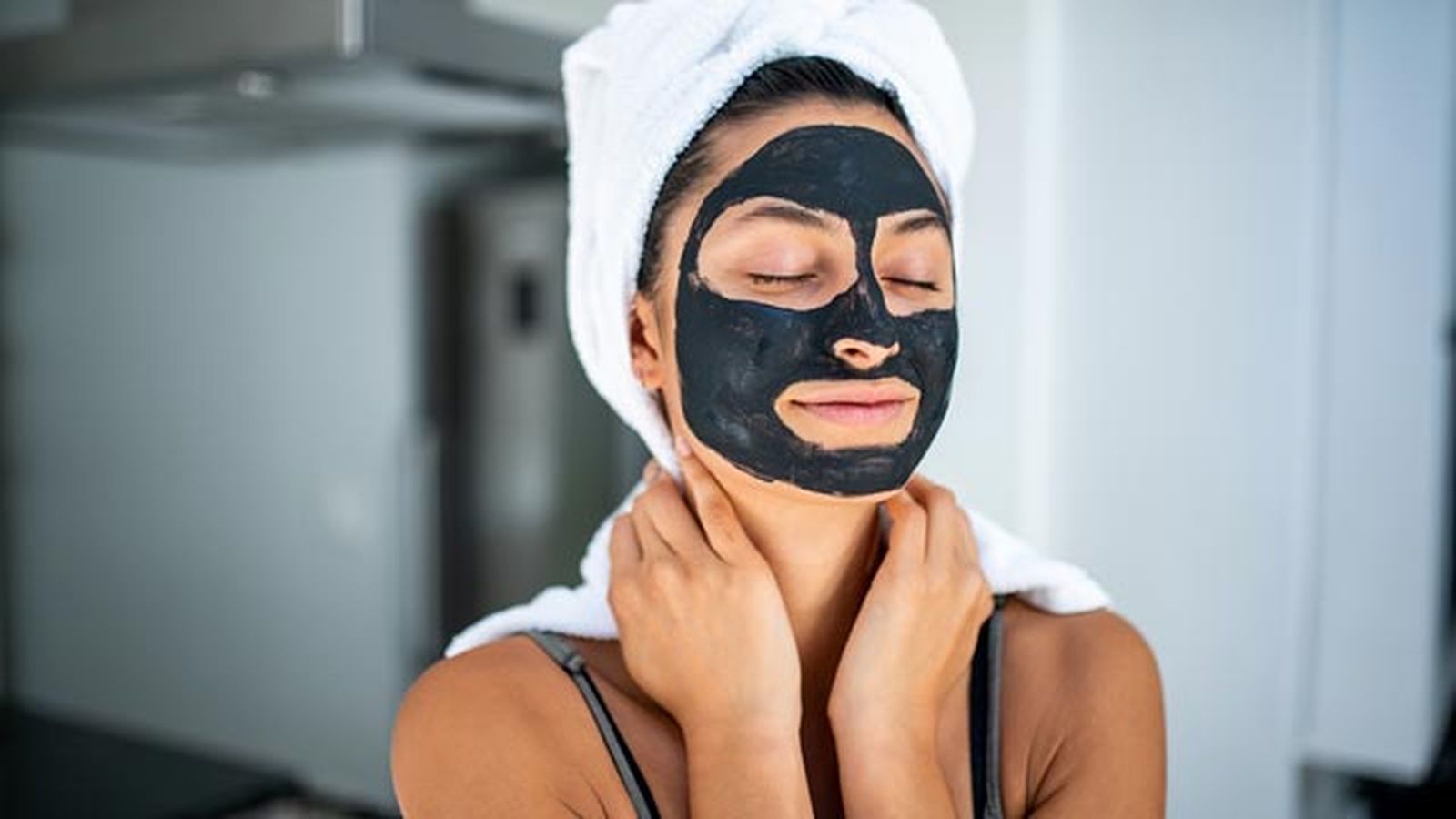 como cuidar limpiar piel grasa rostro skincare