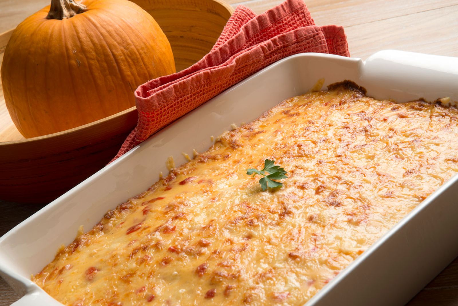 5537 1 lasana de verduras con bechamel de pimiento rojo 920 xl