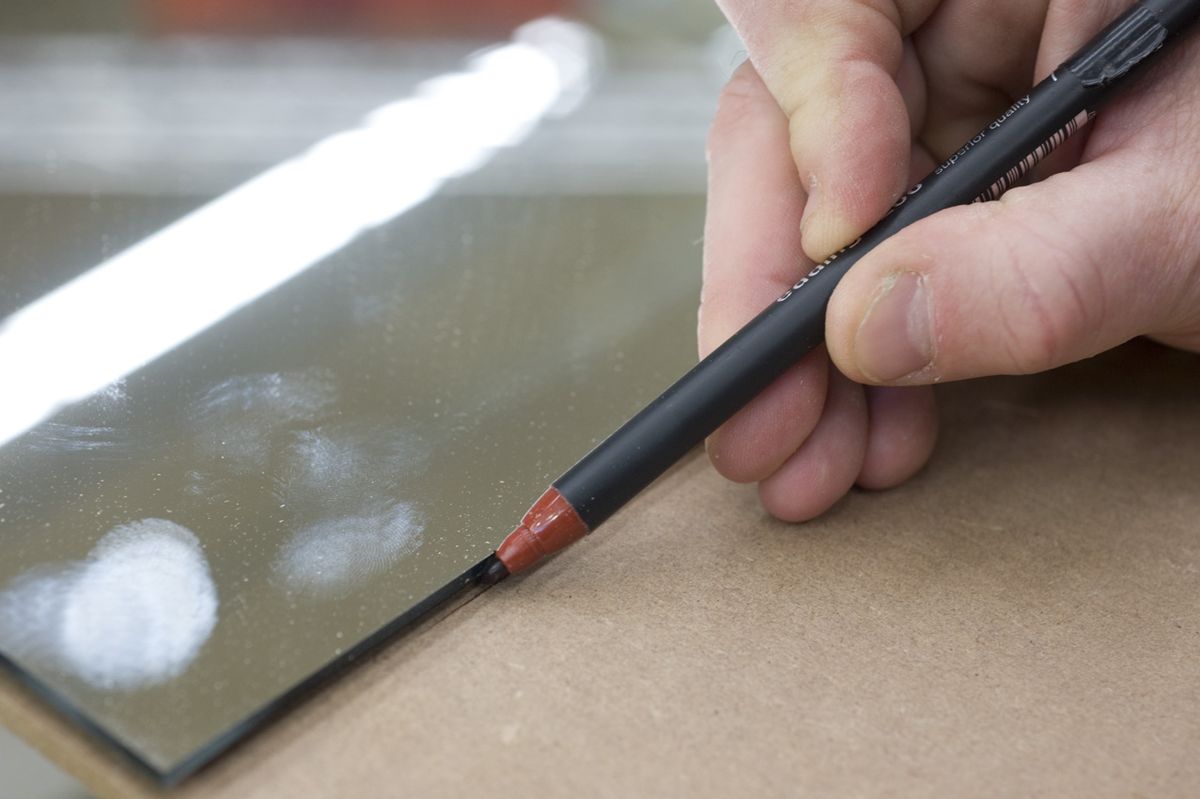 brico 0643 marco leds paso 4