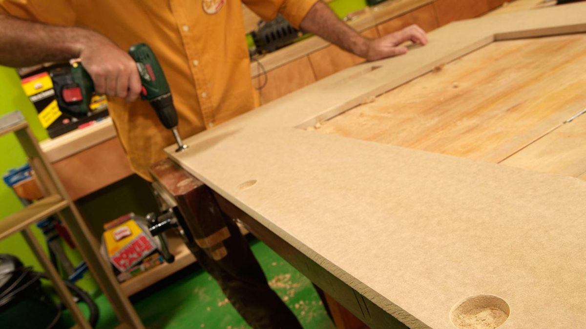 Mueble chimenea paso 10