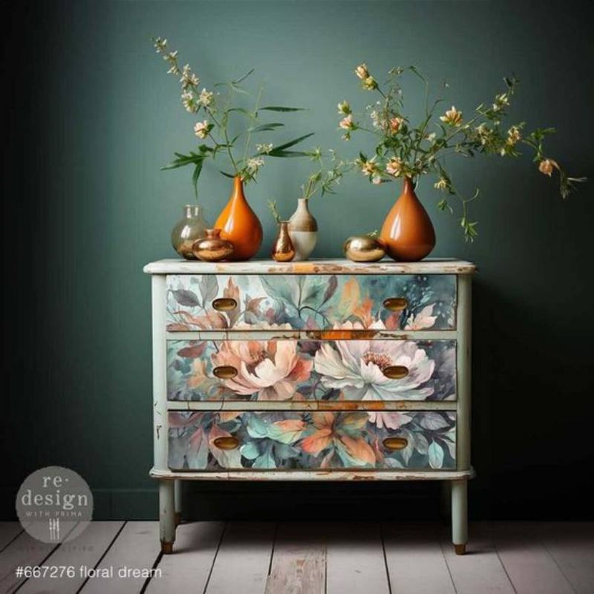 Mueble decoupage de estilo vintage.