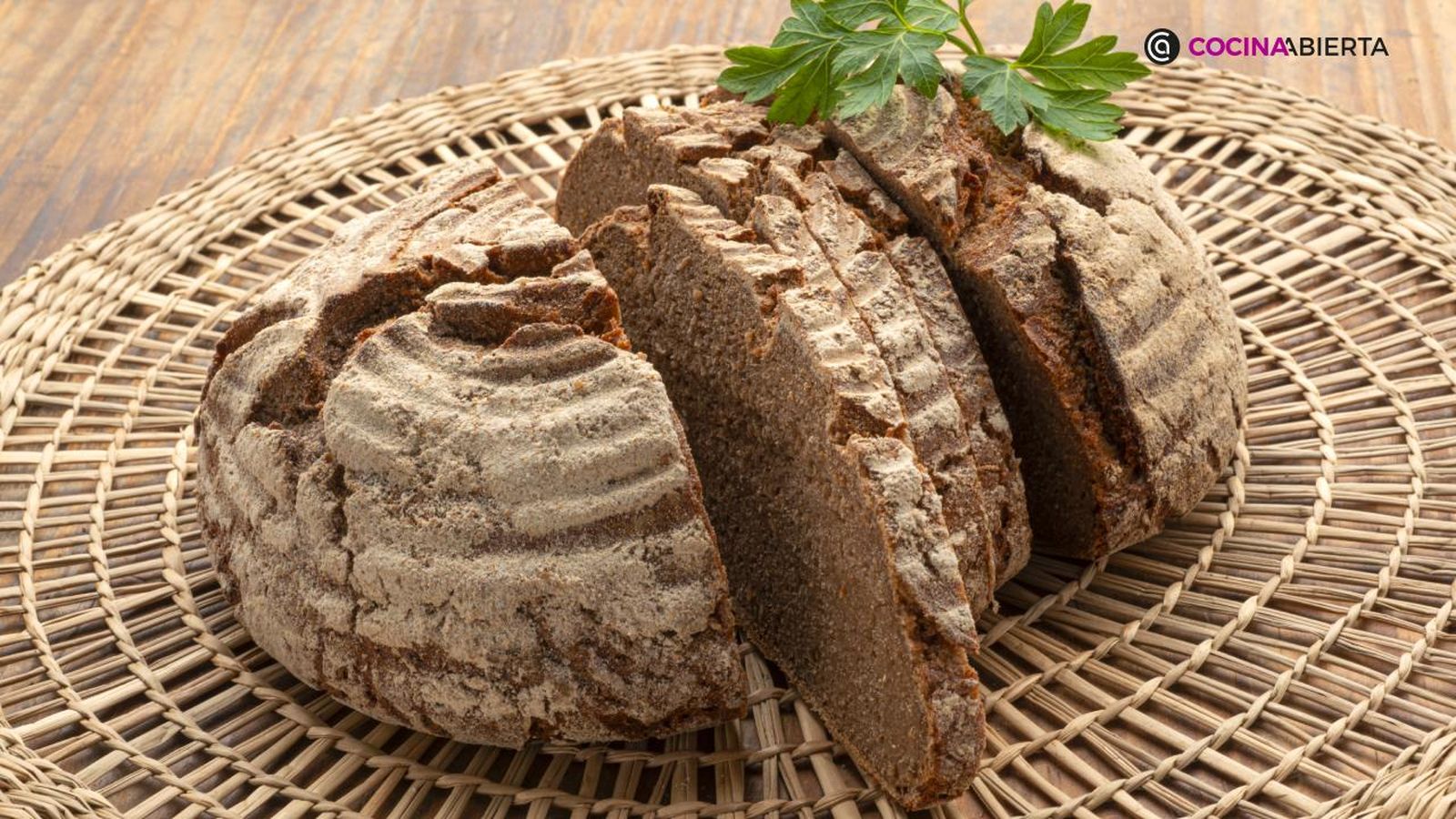 KARL7208 Pan centeno