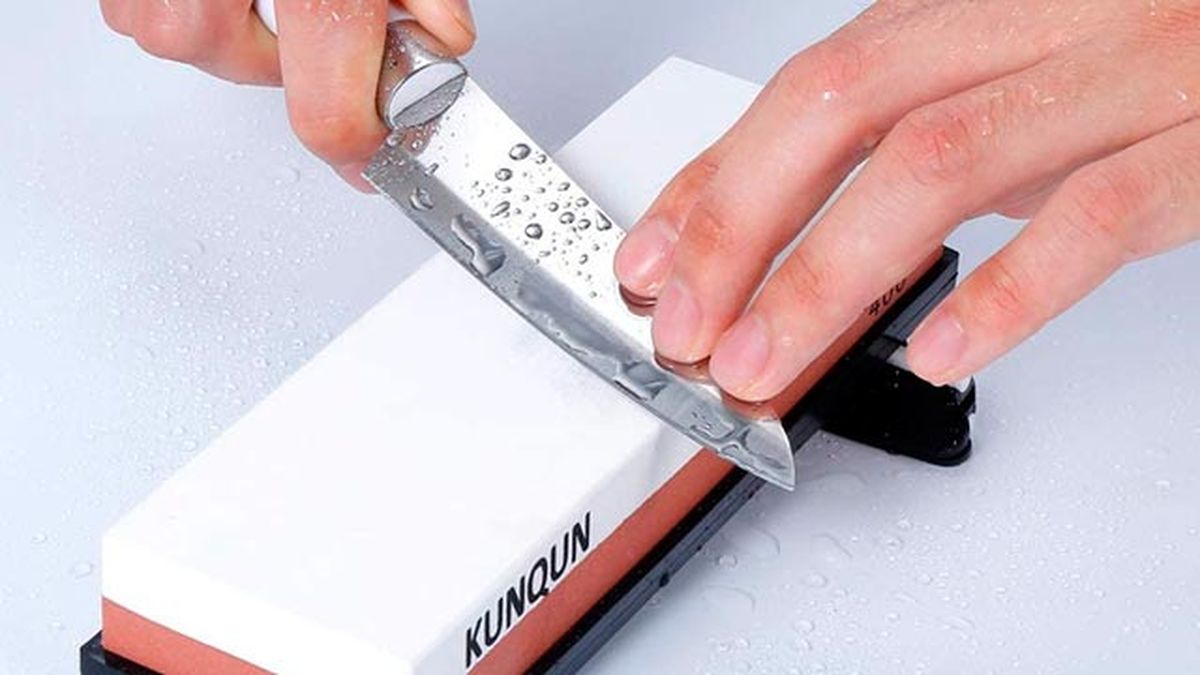 afilar cuchillo con piedra