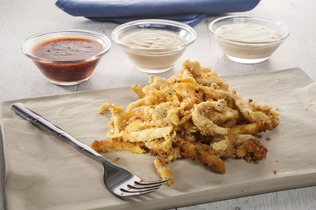 CABI0042 Amaia Bastones de pollo con 3 salsas xl