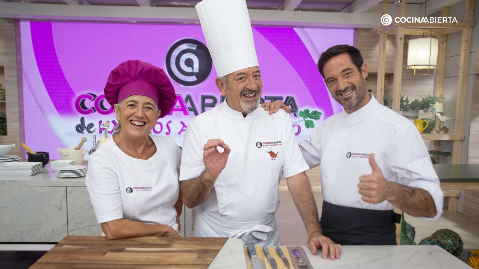 Karlos, Eva y Joseba Arguiñano en la nueva temporada del programa Cocina Abierta 2024/25