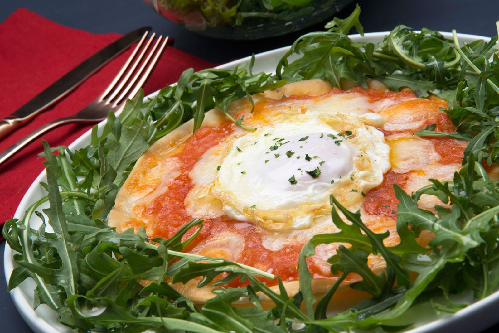 540 Pizza con huevo frito y rúcula (5155) xl