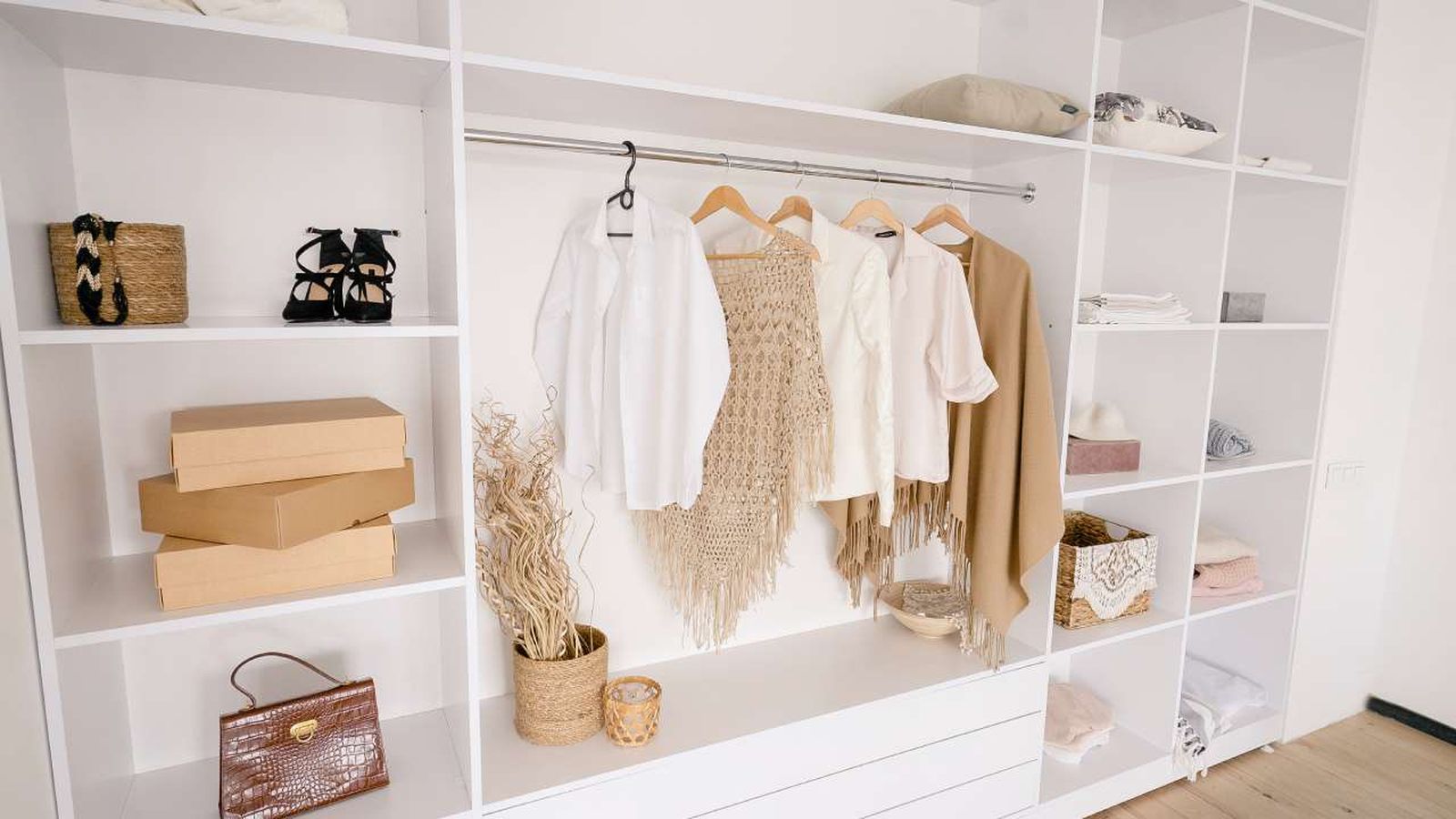 como hacer un vestidor barato xl