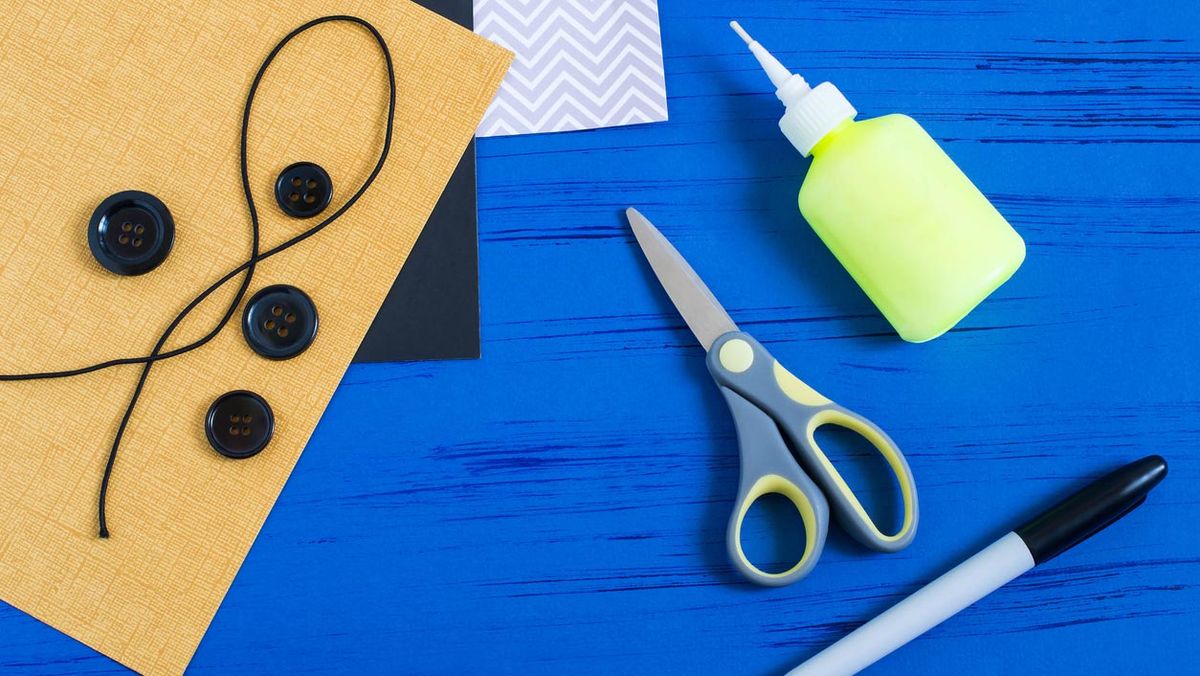 como hacer postal halloween materiales