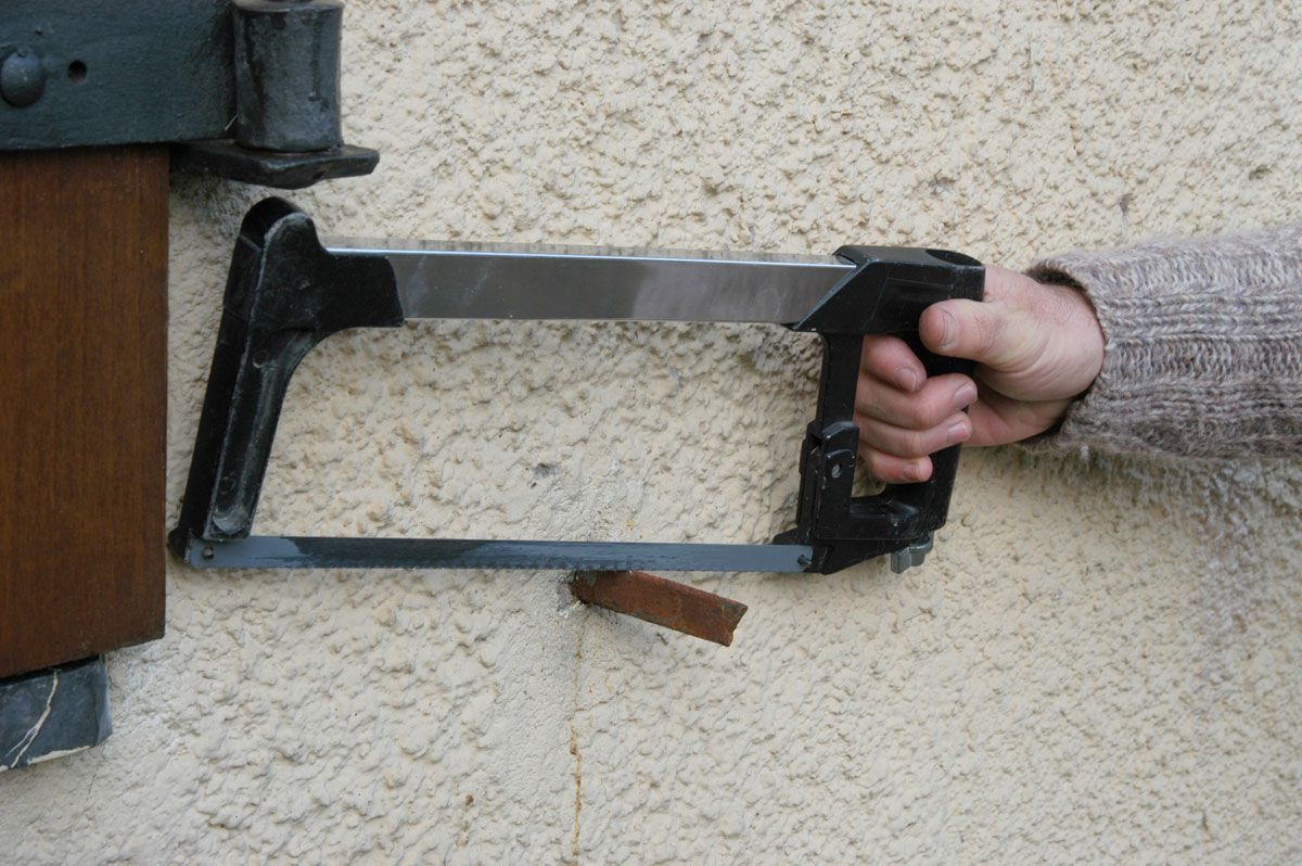 Cambio de sujeción de contraventana paso 2