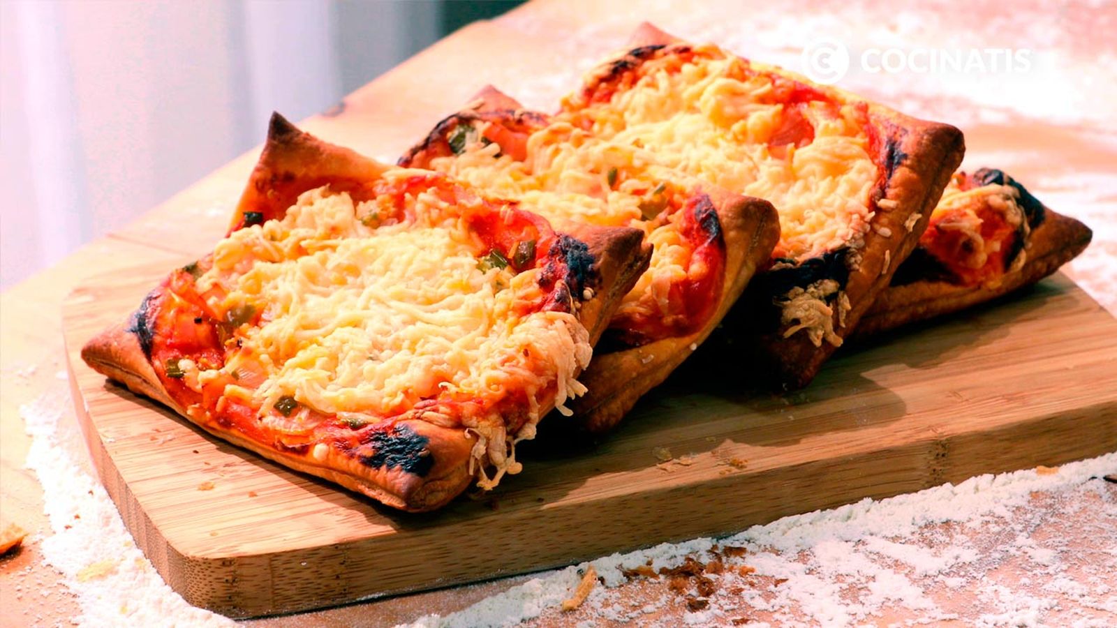 Mini pizzas de hojaldre