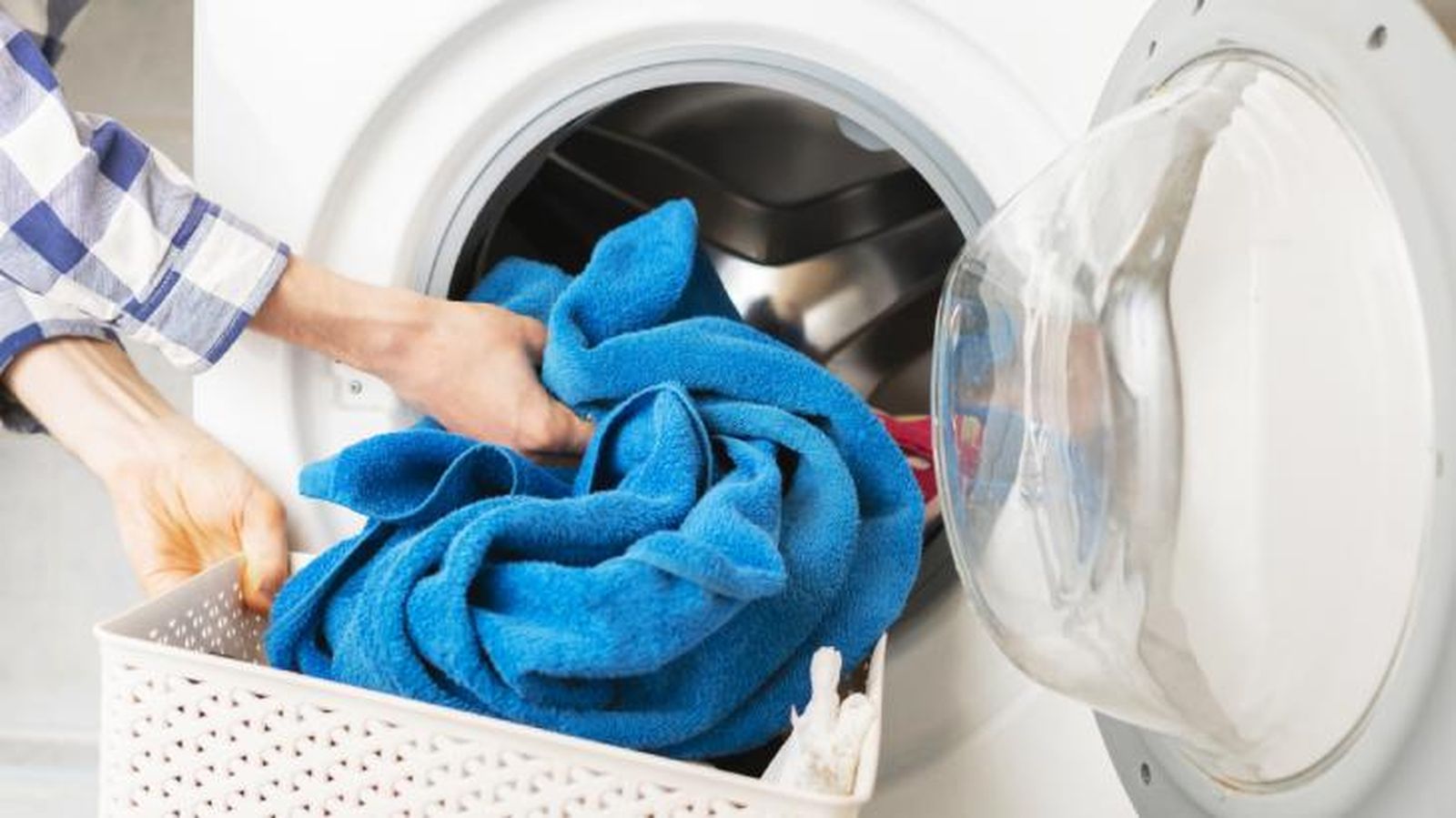 como eliminar el mal olor de la ropa2