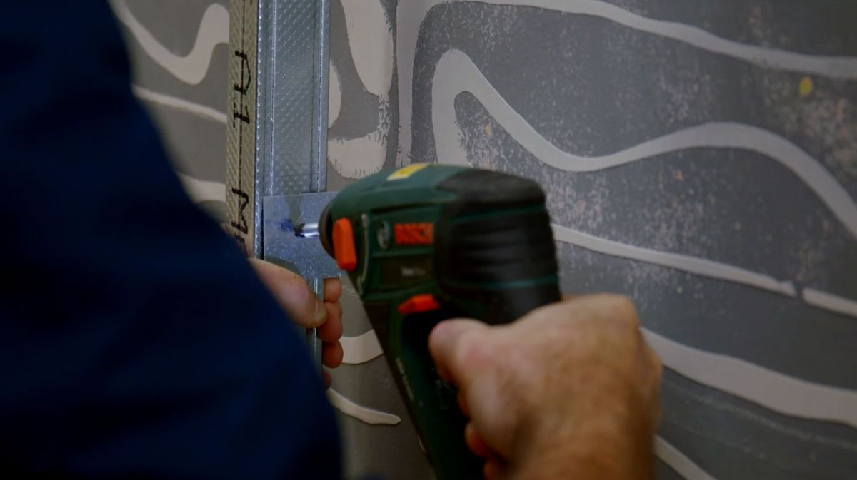 Cómo instalar un trasdosado en una pared paso 2