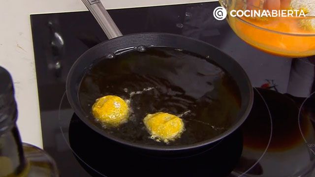 como hacer croquetas con arroz sobrante trucos karlos arguinano paso3