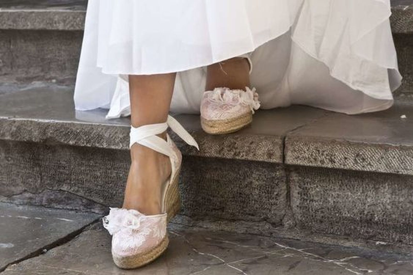 Alpargata con cuña de novia