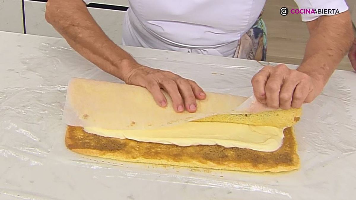 KARL7054 Brazo gitano tiramisu paso 4