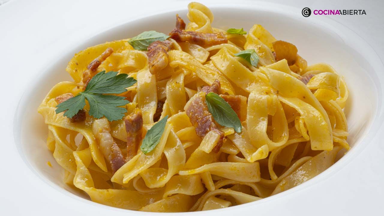 KARL6976 tagliatelle carbonara xl