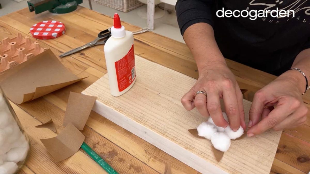 como hacer flores algodon paso 3