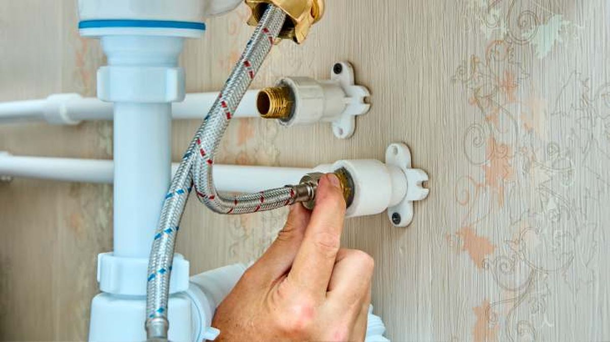 sale poco agua del grifo 2