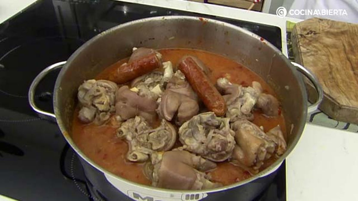 5745 1 Manitas de cerdo guisadas (1130) paso4