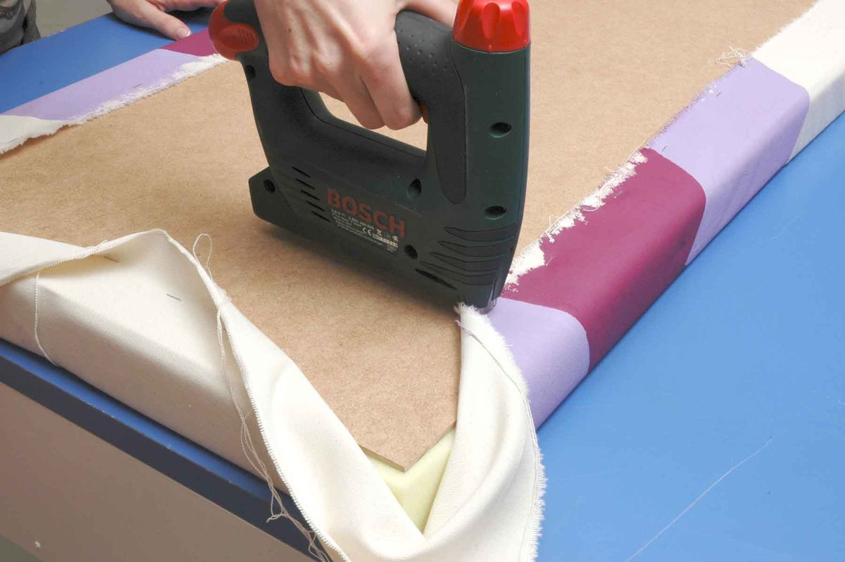 Hacer un cabecero y unas mesitas suspendidas paso 8