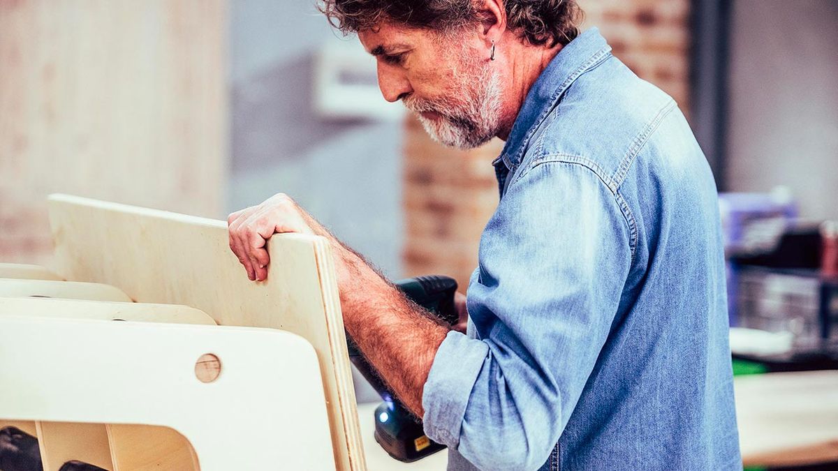 Cómo hacer un soporte para tablas de surf paso 8