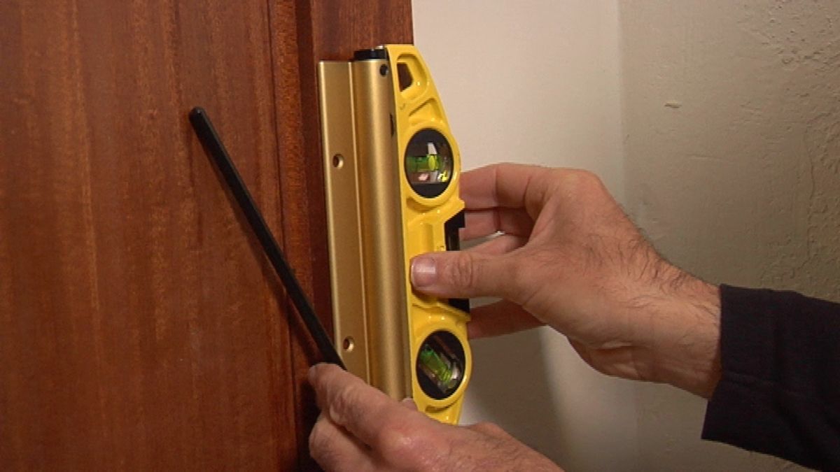 Cierre automático de puerta paso 2