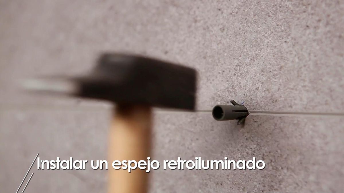 Colocar un espejo retroiluminado en el baño paso 3