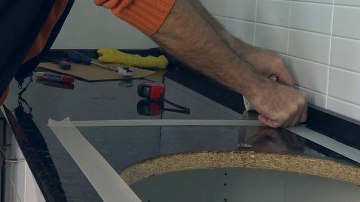 Cómo cambiar el fregadero paso 4