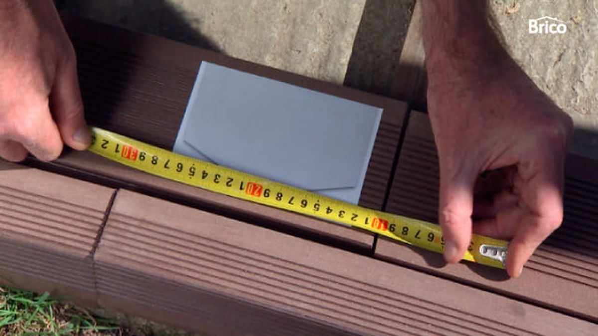 Bricomania 828 suelo de composite 12