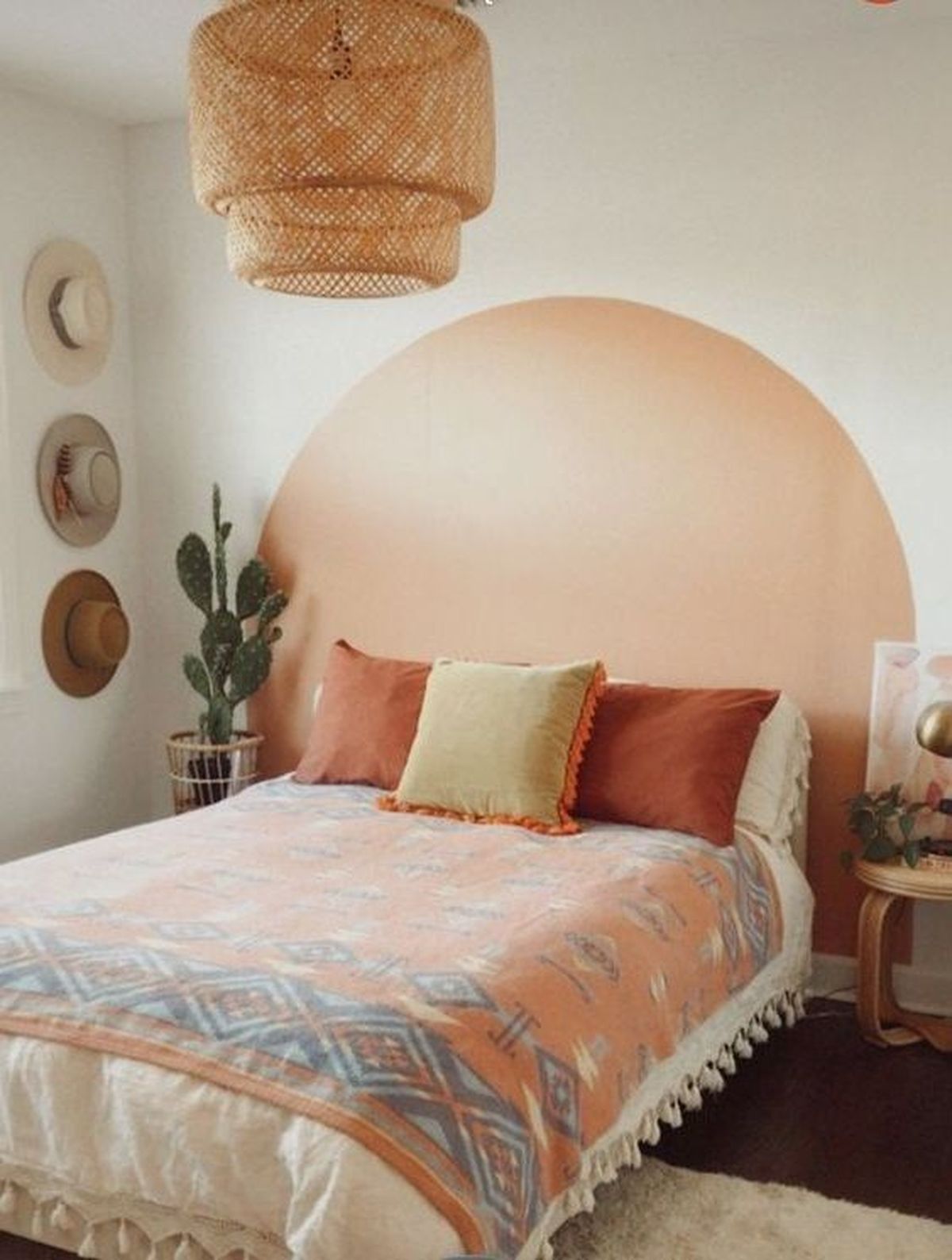 cabecero con pintura 2