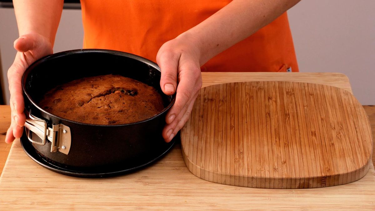 Bizcocho de plátano, avellanas y arándanos   paso 6