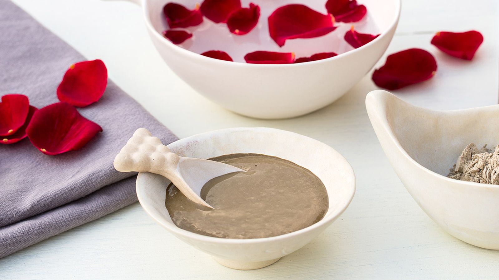 belleza piel mascarilla facial arcilla rosas