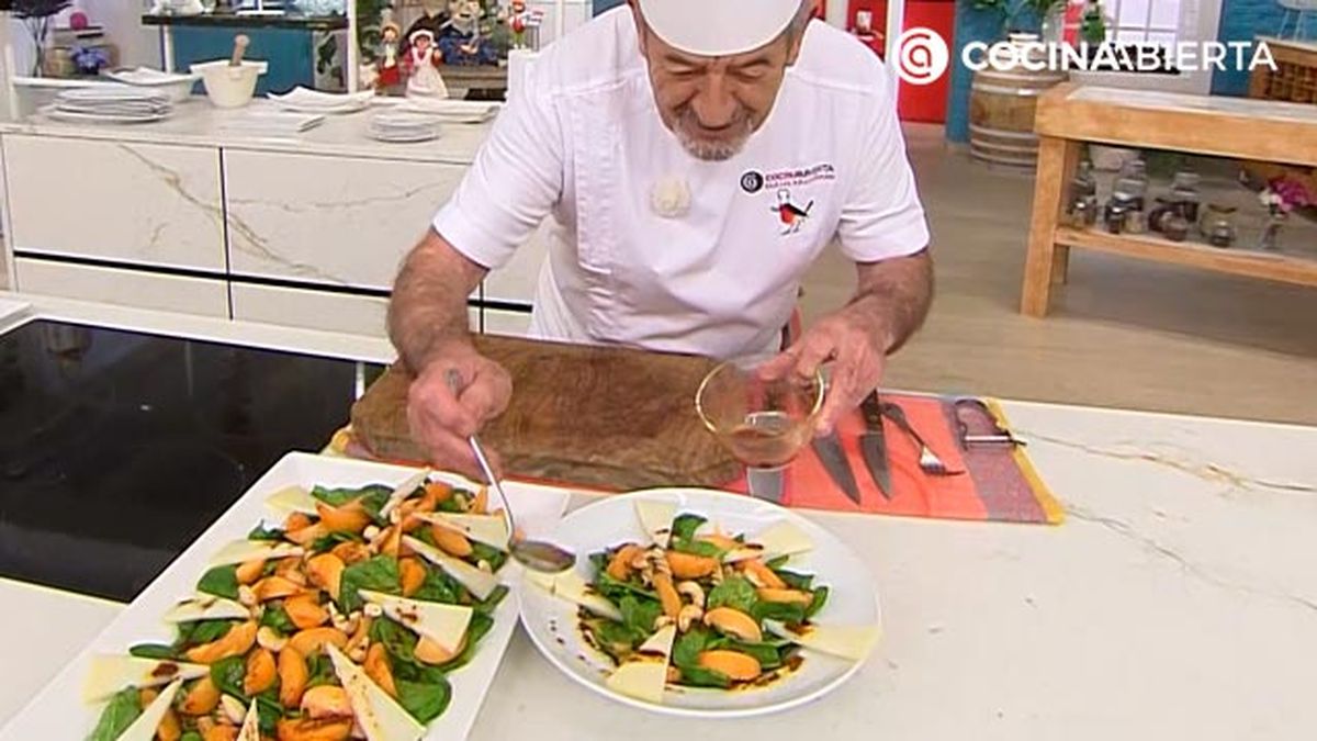 ensalada de espinacas y queso con albaricoques receta karlos arguinano karl67740321 paso6