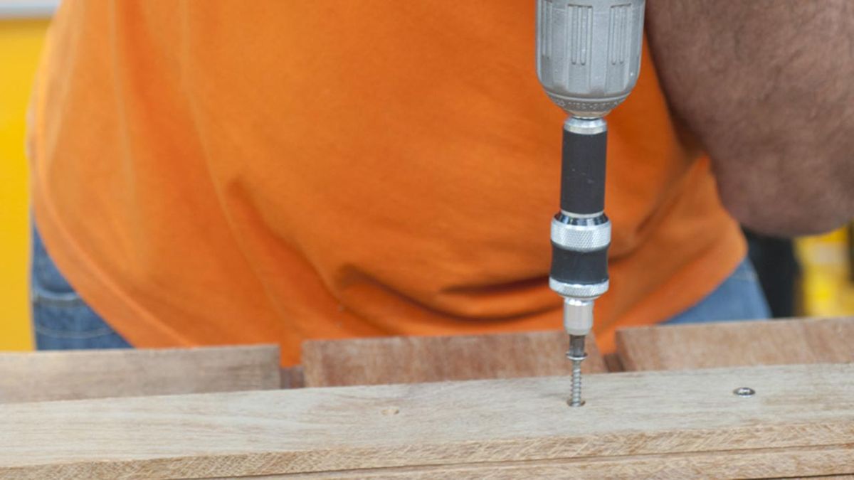 Bricomania 711 Mesa y bancos abatibles p7