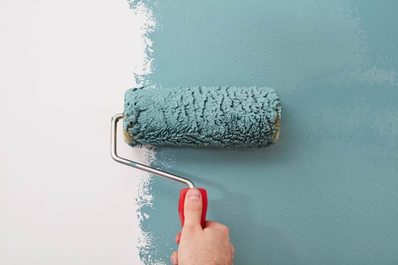 Elimina el olor a pintura con cebolla, vinagre y otros trucos