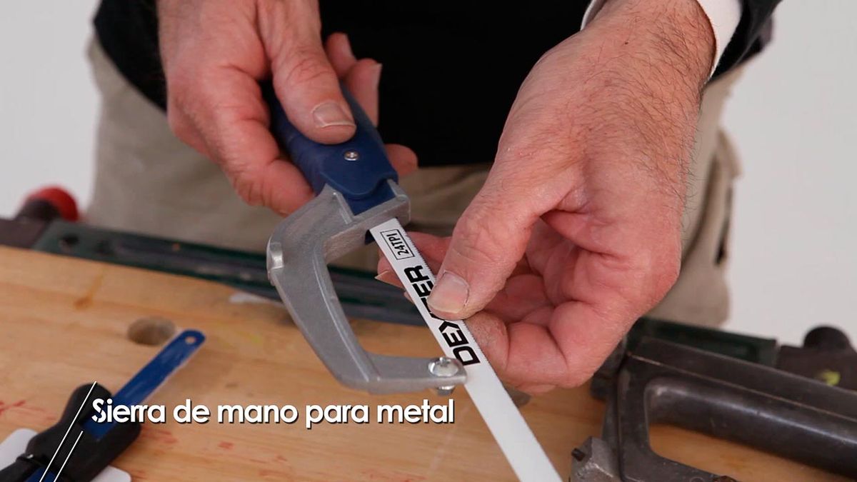 Sierra de mano para metal paso 1
