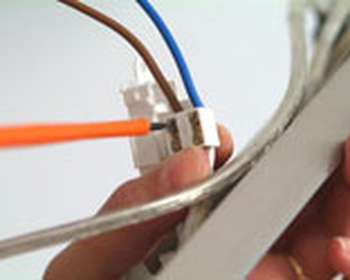 briconsejo_0460 2 Instalacion lampara techo paso 6