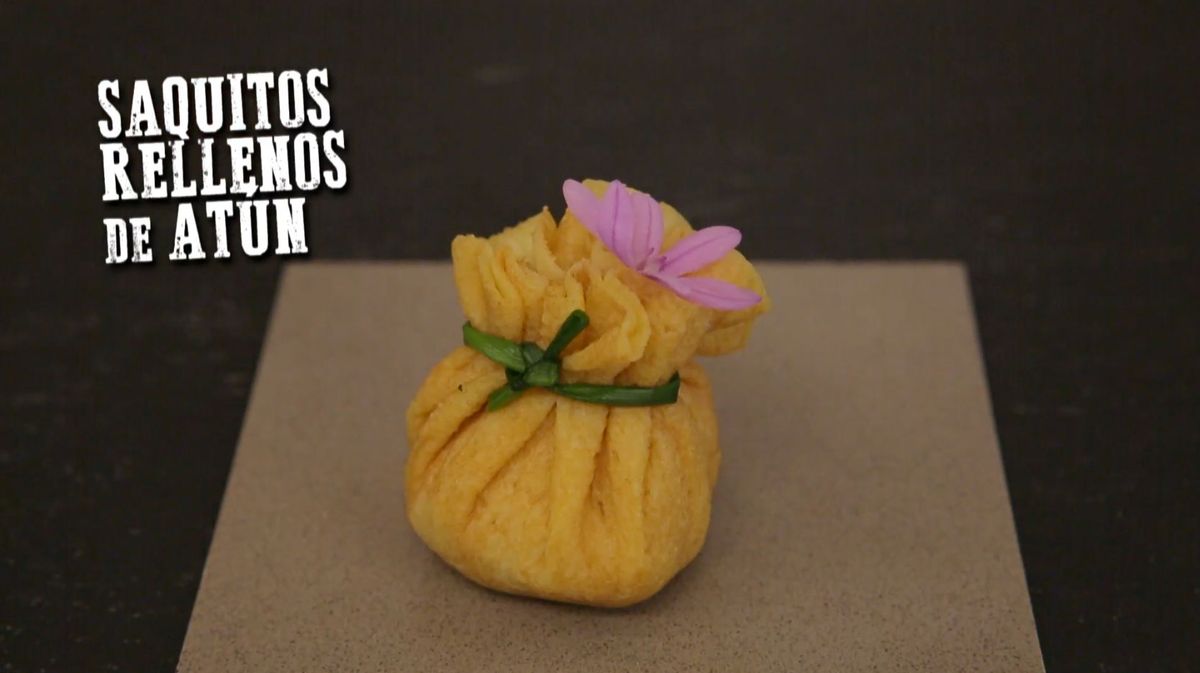 Saquitos rellenos de atún