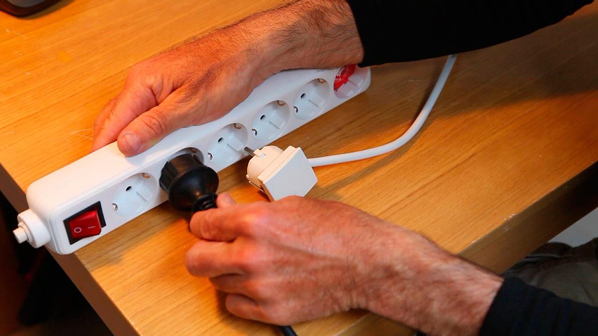 Briconsejo2 794 anadir regleta a base de enchufe p3