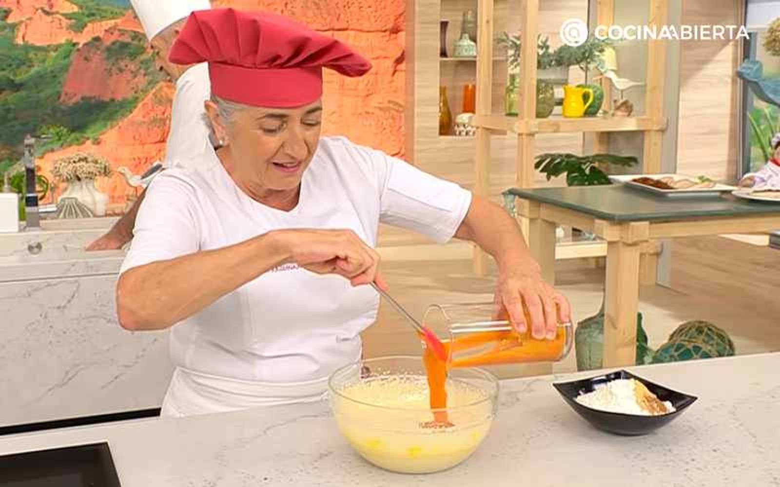 Añade el puré de calabaza